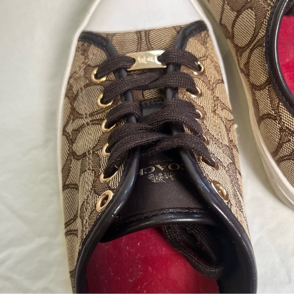Coach Empire Monogram Sneaker - Picture 6 of 7